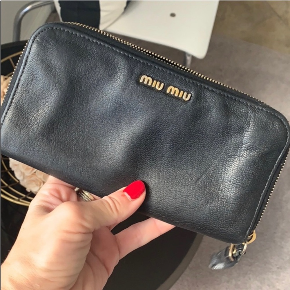 Authentic Vintage Miu Miu (Prada) Napa Leather Clutch Zip Around Wallet